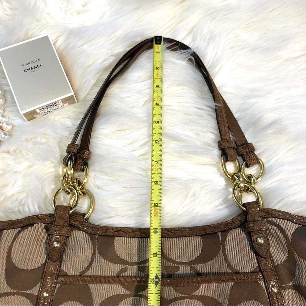 Large Coach Signature Logo Handbag With Gold Hardware - Picture 11 of 16